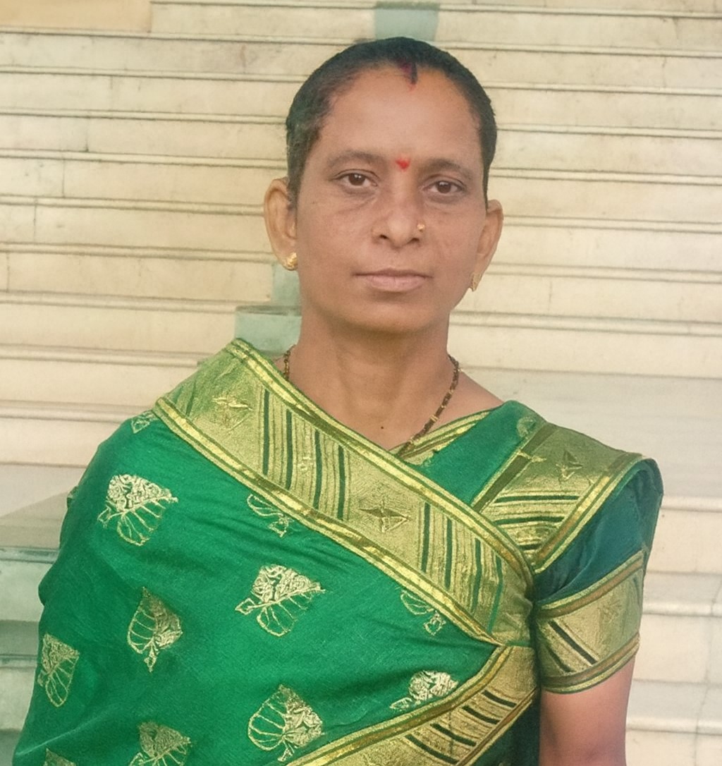 सौ. लता वरठी